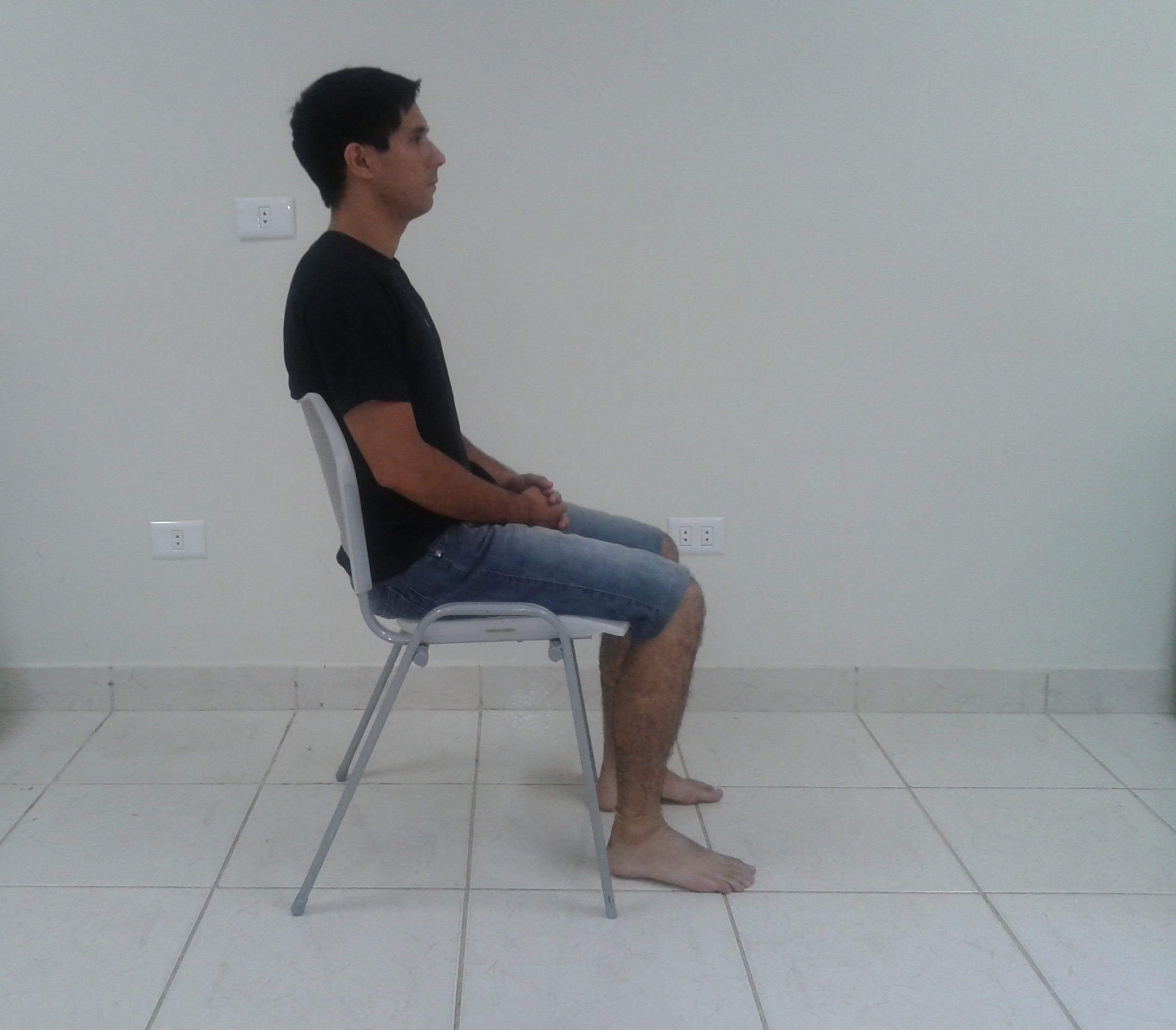 sentar corretamente: fica postura na cadeira? | Idot Blog
